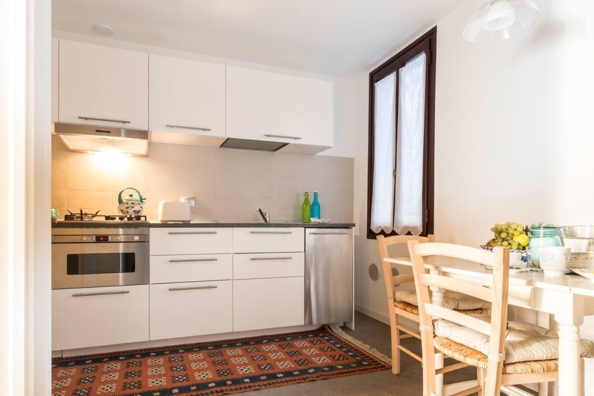 L'Altalena Di Francesca Apartment Venesia Bagian luar foto
